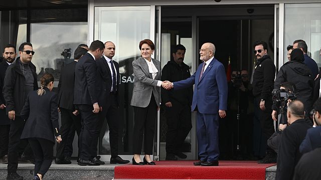 عاجل| كمال كليجدار أوغلو مرشحًا رئاسيًا لتحالف المعارضة التركية