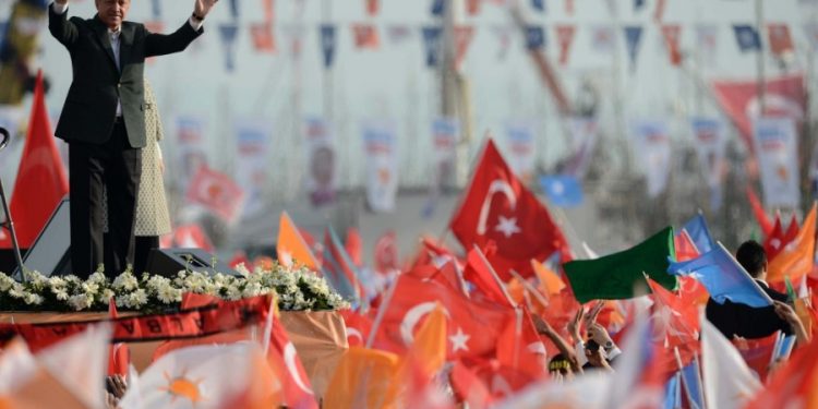 فاينانشيال تايمز: دعم أردوغان يتراجع في معقله قبل الانتخابات