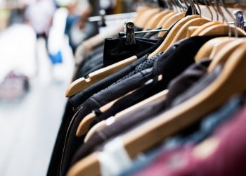 أل سي وايكيكي: أسعار ملابس الشتاء سترتفع 30% 