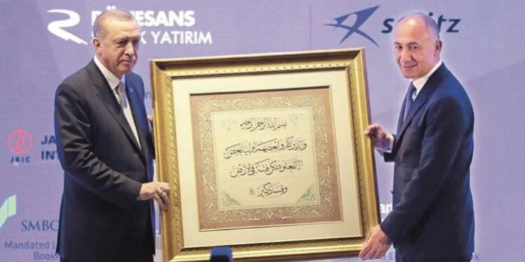 مناقصات إعادة إعمار مناطق الزلزال تفوز بها شركة مقربة من الحزب الحاكم