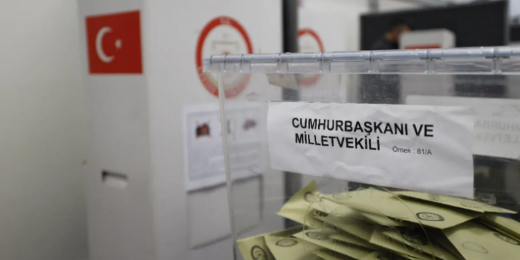  هل تغير دعم الناخبين بالخارج لحزب أردوغان؟