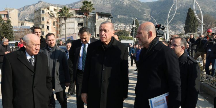 أردوغان يطلق حملته الانتخابية من المحافظات المنكوبة بالزلزال