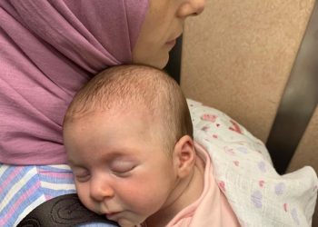 تركيا.. نقل رضيع إلى المستشفى بعد أيام من اعتقال والدته