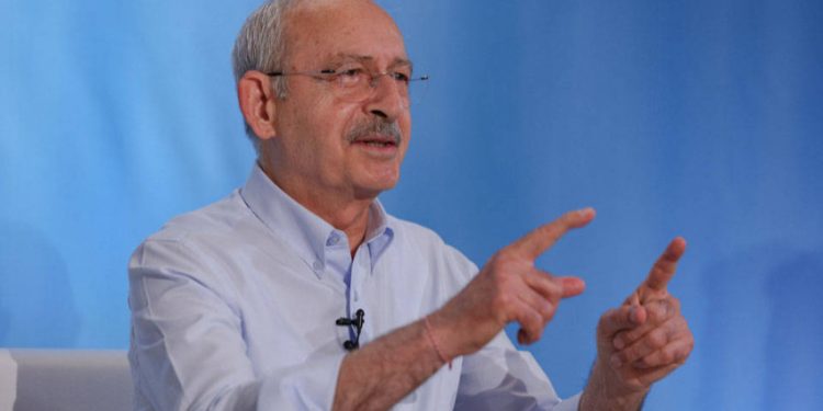 كيليتشدارأوغلو للشباب: صوتكم ليس لي بل من أجلكم