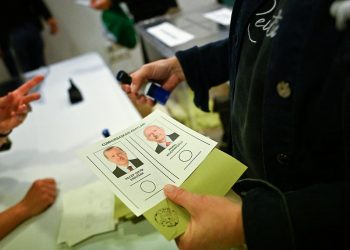 تركيا.. تصويت الأتراك بالخارج يتجاوز الجولة الأولى