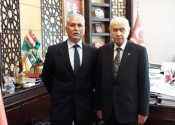 قيادي بحزب الحركة القومية يصر على التصويت مرتين