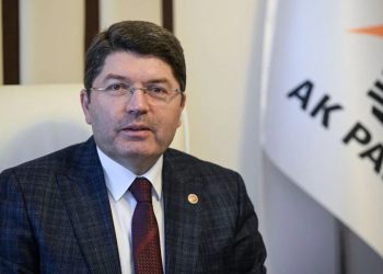 وزير العدل الجديد: تركيا تستحق دستورًا جديدًا