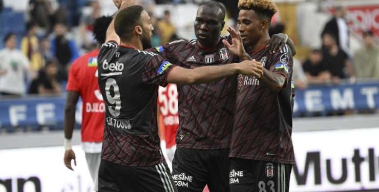 7 أهداف في مباراة بشكتاش وقاسم باشا