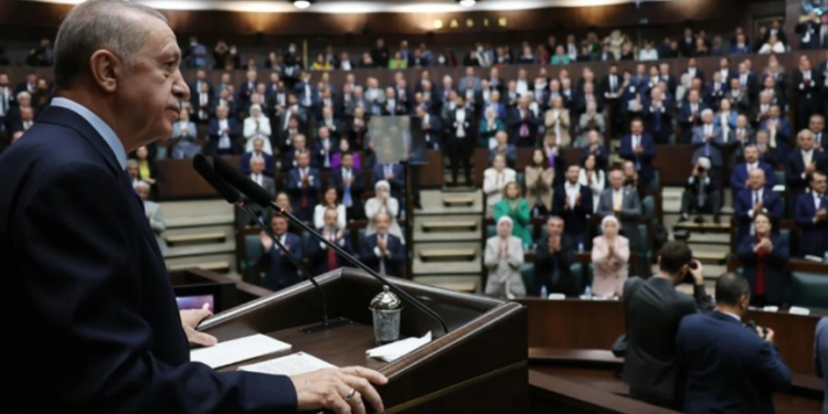 أردوغان يصدر تعليمات لحزبه باستعادة البلديات الكبرى من المعارضة