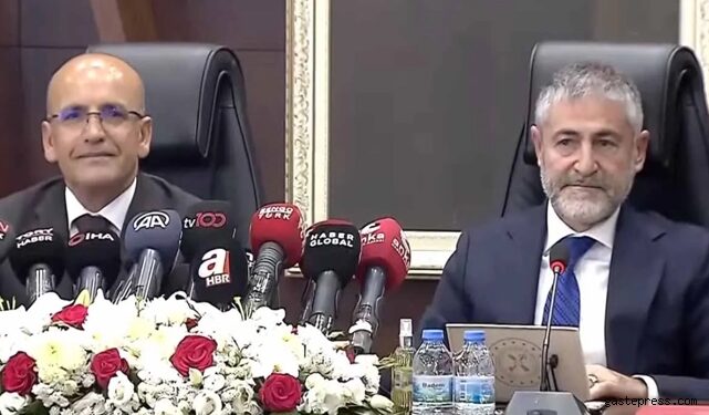 تصريحات مثيرة لوزير مالية تركيا بحضور سَلفه