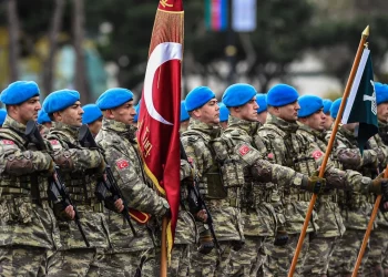 تركيا ترسل كتيبة كوماندوز إلى كوسوفو