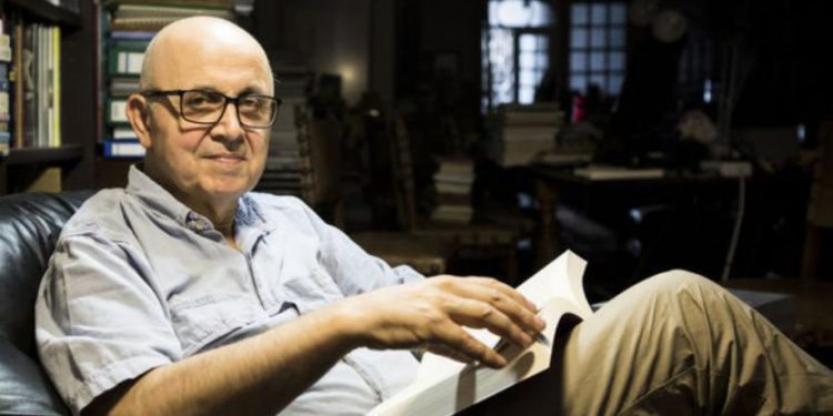 وفاة المؤرخ التركي الشهير ظافر توبراك