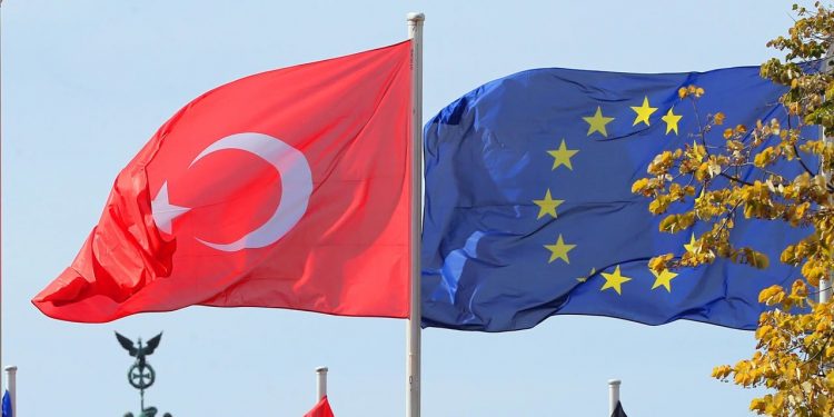 الاتحاد الأوروبي يضع شروطًا لاستئناف المفاوضات مع تركيا