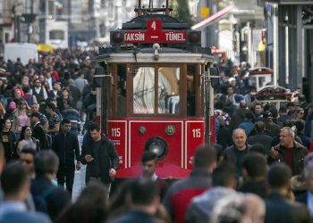 تركيا.. مخطط لتقليل الكثافة السكانية في إسطنبول