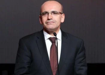 وزير المالية التركي من الإمارات: اتخذنا خطوات قوية لخفض التضخم