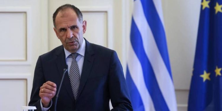 وزير خارجية اليونان يزور تركيا في 5 سبتمبر