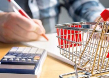 تركيا.. تراجع مؤشر الثقة الاقتصادية لأدنى مستوياته منذ كورونا