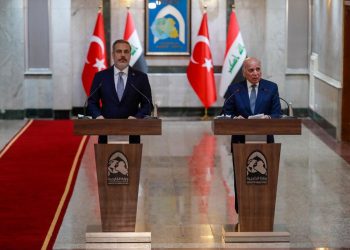 هاكان فيدان يدعو العراق إلى تصنيف العمال الكردستاني تنظيما إرهابيا