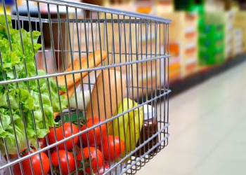 الأغذية ترتفع في تركيا بينما تنخفض عالميًا 