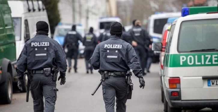 اعتقال 89 تركيًا في ألمانيا بتهمة تهريب البشر