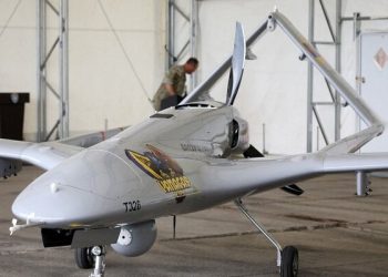 دولة تشتري 12 طائرة بدون طيار من تركيا