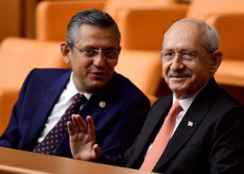 تركيا.. أوزجور أوزال يتفوق على كيليجدار أوغلو 