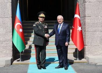 سكّة حديد جديدة تربط بين تركيا وأذربيجان