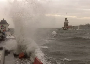 تحذير من عاصفة تضرب إسطنبول اليوم