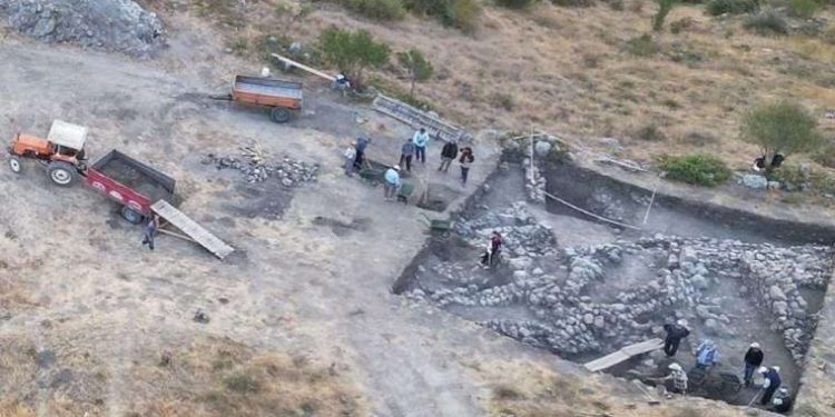 اكتشاف لغة غريبة في تركيا