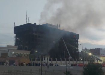 حريق مديرية أمن الإسماعيلية يسفر عن 25 مصابا