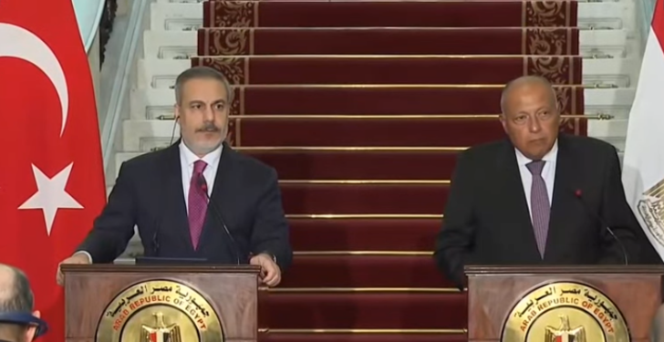 وزير الخارجية التركي من مصر: نرفض تهجير سكان غزة