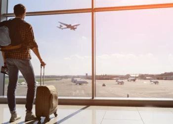 استطلاع رأي يكشف عدد الراغبين في الهجرة من تركيا