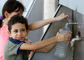 اليونيسف: المياه تنفذ في غزة والأطفال يشربون من آبار غير صحية