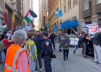 مؤيدو فلسطين وأنصار إسرائيل وجهًا لوجه في نيويورك 