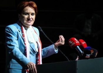 أكشنار: القاتل نتنياهو مجرم حرب!