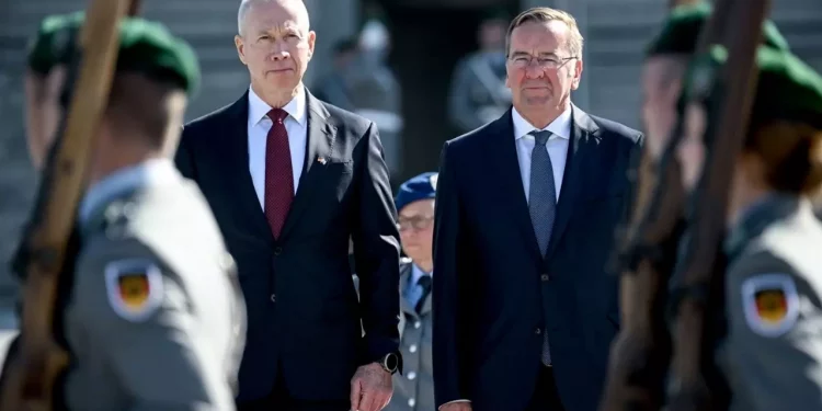 ألمانيا تعرض على إسرائيل الدعم العسكري 