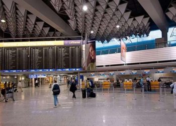 فرنسا تخلي 6 مطارات بسبب تهديدات أمنية