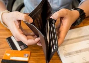 تقرير: 20٪ زيادة في عدد الأتراك العاجزين عن سداد قروضهم