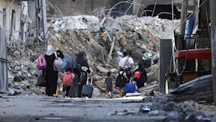 اليونيسف: نساء غزة يلدن بالطرقات وسط أكوام من الأنقاض
