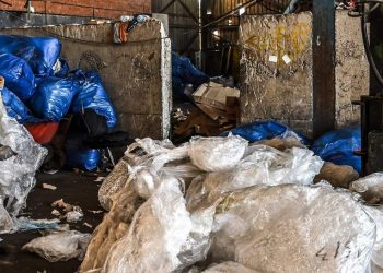 لماذا تستورد تركيا النفايات الأوروبية؟ 