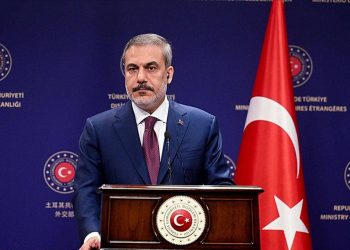 الرئيس الإيراني يزور تركيا قريبا