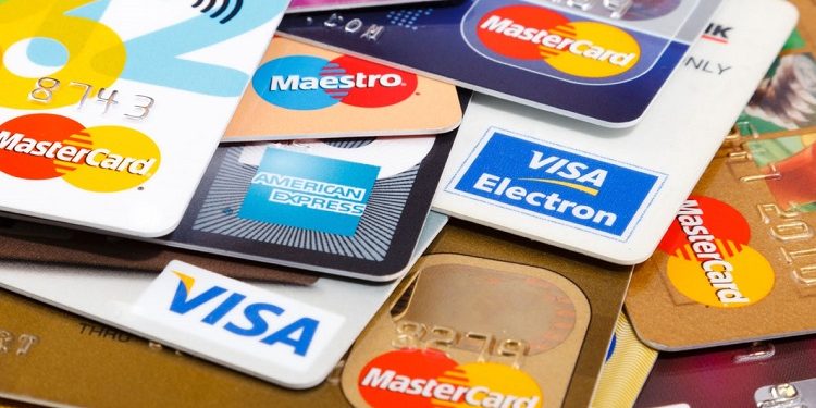 تركيا: قروض بطاقات الائتمان الشخصية تتجاوز ترليون ليرة