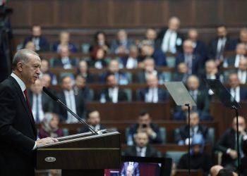 أردوغان يرفع شعار “إسطنبول لنا” بالانتخابات البلدية