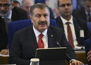 برلماني تركي: مستشفى وزير الصحة يحصل على 5.9 مليون ليرة دعم!