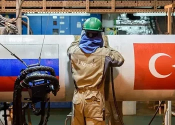 وفد تركي يزور روسيا لبحث مشروع “مركز تصدير الغاز الروسي”