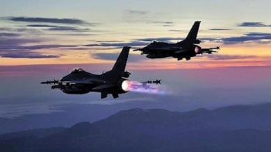 تركيا تعلن شن غارات على العراق