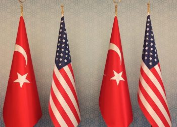 وول ستريت جورنال: واشنطن تهدد تركيا بعقوبات بسبب حماس وروسيا