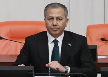 هل يترشح وزير الداخلية في انتخابات بلدية إسطنبول؟