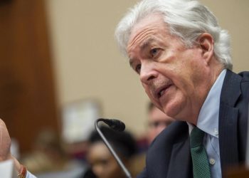 مدير المخابرات الأمريكية: الشرق الأوسط على وشك الانفجار