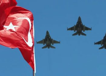 الجيش التركي يدمّر 15 موقعًا للأكراد في شمال العراق